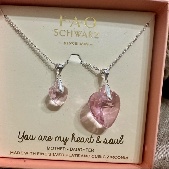 Necklace Set, Mother Daughter, FAO Schwarz, Pink Heart - Picture 3 of 5